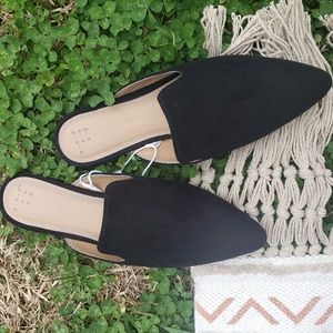 LAST PAIR! Women's Velma Pointy Toe Mules
